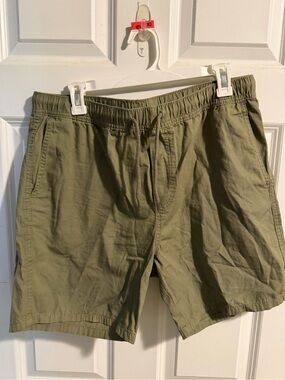 HM men’s cotton shorts